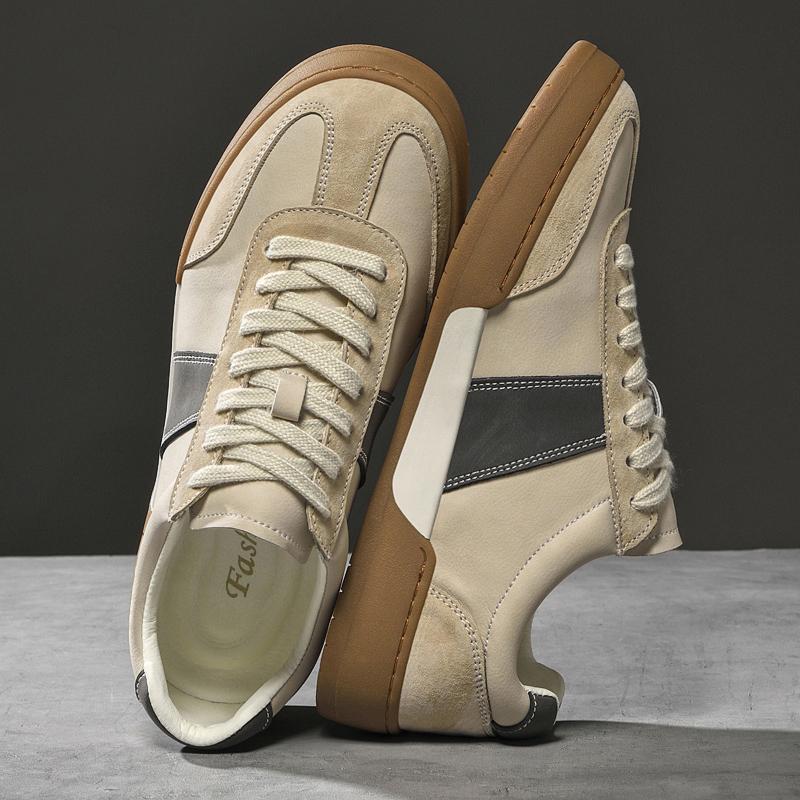 Fashion New Trend Mens Leather Sneakers Leisure Male Casual Shoes Versatile Vulcanized Footwear Simple Tenis Masculino Skateboard Shoes