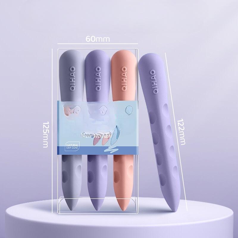 

Ластик для отверстий для учеников начальной школы, не роняющий шлак, без мусора, резиновая ручка, изображение из кожи, супербольшая художественная поза Large (girls)