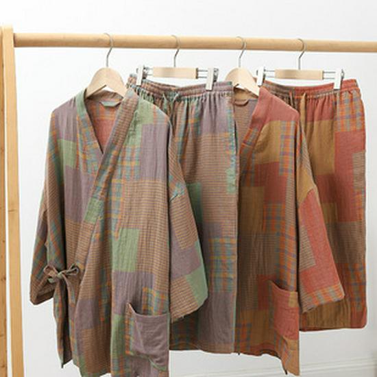 Set Pigiama in Cotone Stile Giapponese: Manica Lunga per Uomo e Donna, Pantaloni in Garza a Doppio Strato, Ideali per Coppie in Autunno.
