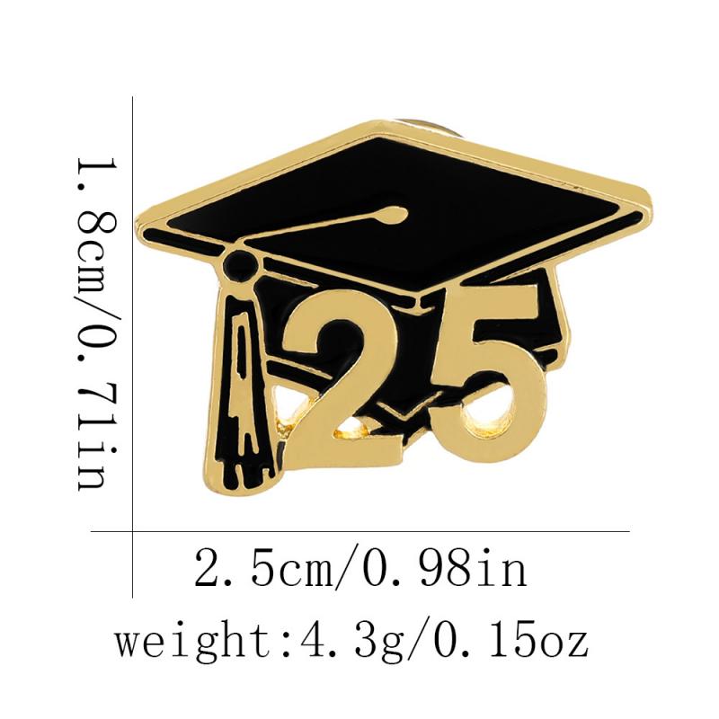 Graduation Cap Brooch Metal Enamel Pin Student Souvenir Gift Accessory Badge New Season Decoration