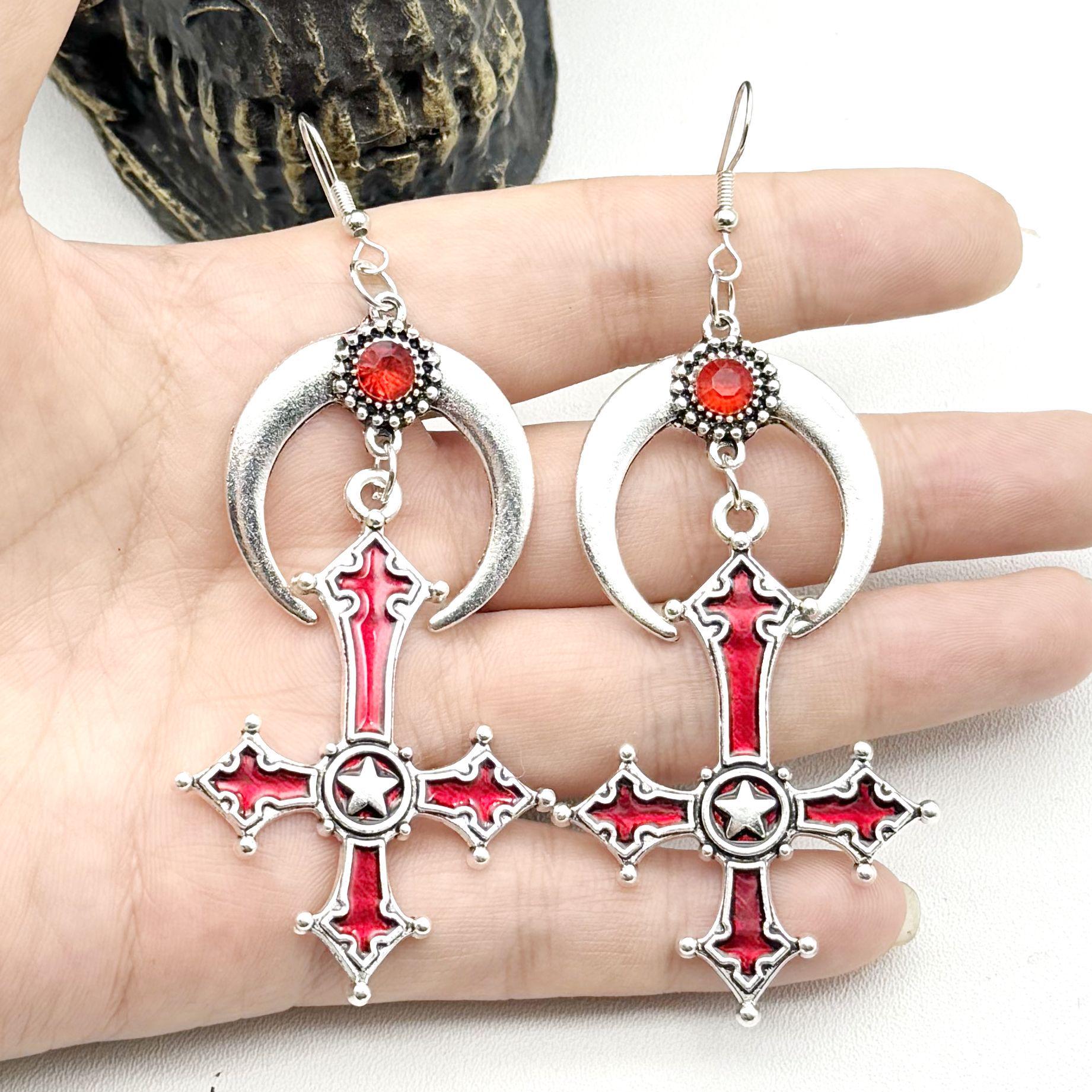 Dark Gothic Cow Horn Inverted Cross Alloy Earrings красный