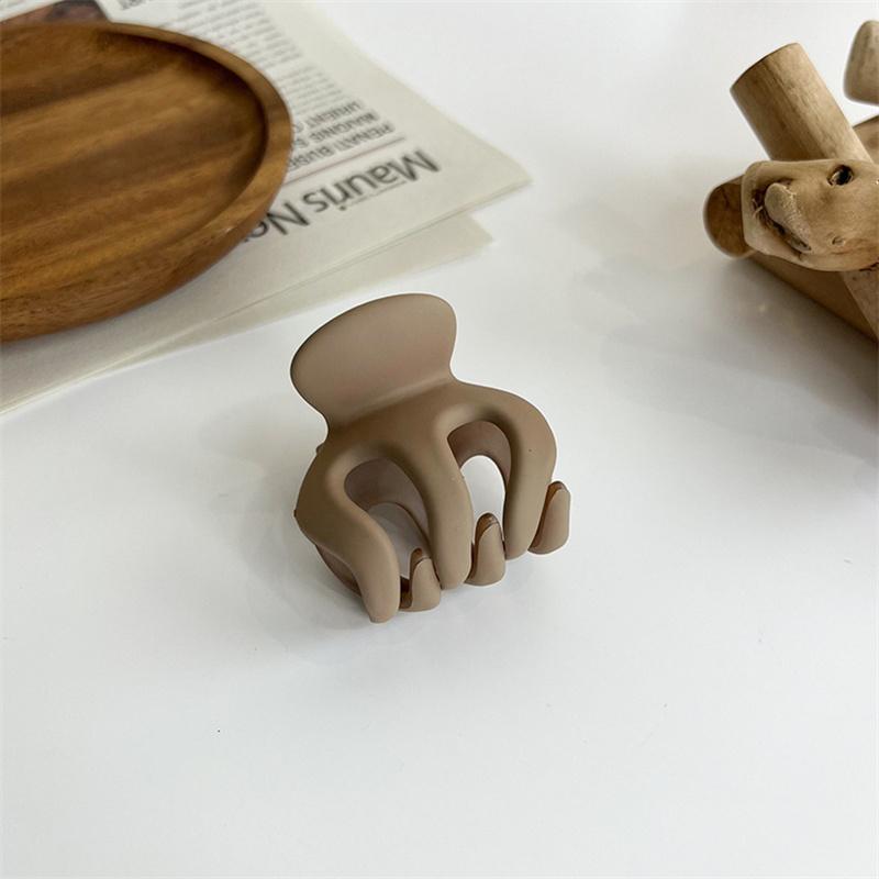 1Pcs Korean Coffee Beige Large Hair Claw Acrylic Hairpin Geometry Barrette Crab Hair Clips Headwear Womens Girl Hair Accessories