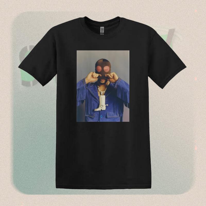 

Bad Bunny Nadie Sabe lo que va a pasar Manaña Boot Unisex T-Shirt XXXL