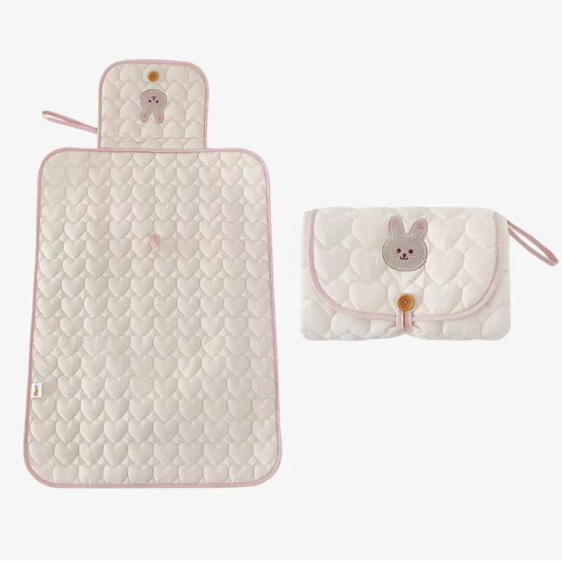 Korean Quilted Breathable Cotton Embroidered Newborn Waterproof Diaper Pad & Bag