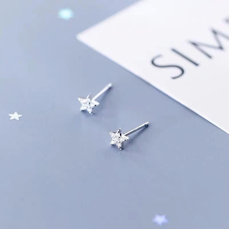 Silver Plated Ear Hypoallergenic Romantic Zircon Flower Butterfly Stud Earrings Piercing for Women Teen Jewelry Accessories 2pcs