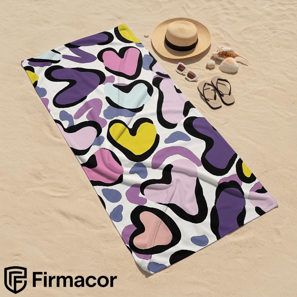 Multicolor Outline Heart Microfiber Beach Towel Quick Dry Sand Free Oversized Soft Absorbent Bath Towel for Swimming Pool Travel