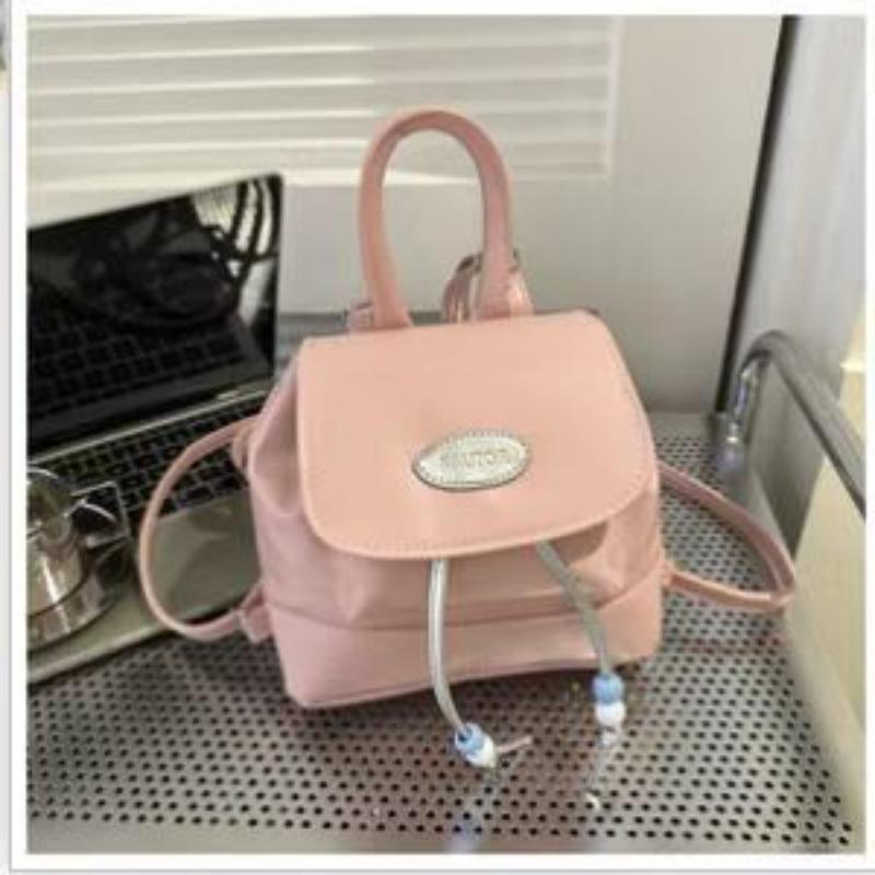 Women Retro Commuter Versatile Casual Chain Decorated Small Backpack