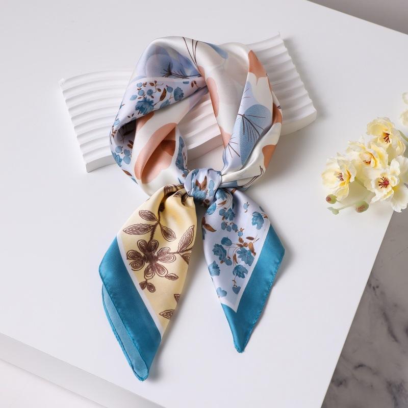Luxury Printed Silk Scarf Women Simulated Silk Elegant Blue Versatile Headwear Bag Accessories Clothing Fashion Square Scarf