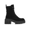 Boots & Stiefel