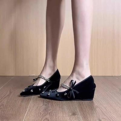Fashion Slope Heel Shoes Summer Pointed Point Shallow Mouth Pointed Fabric Shallow Mouth Metal Chain Butterfly Knot Soft Soled Mid-heels