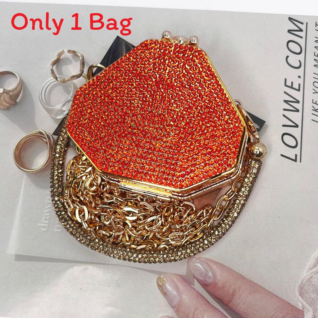 Acrylic Mini Heart Shaped Shoulder Bag With Chain And Diamond Embellishments For Casual Travel