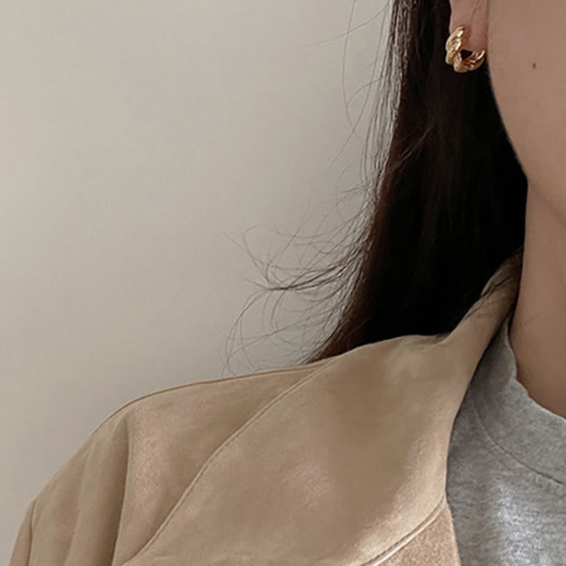 OUI SAY YES! Twisted Bold Earring_ER601