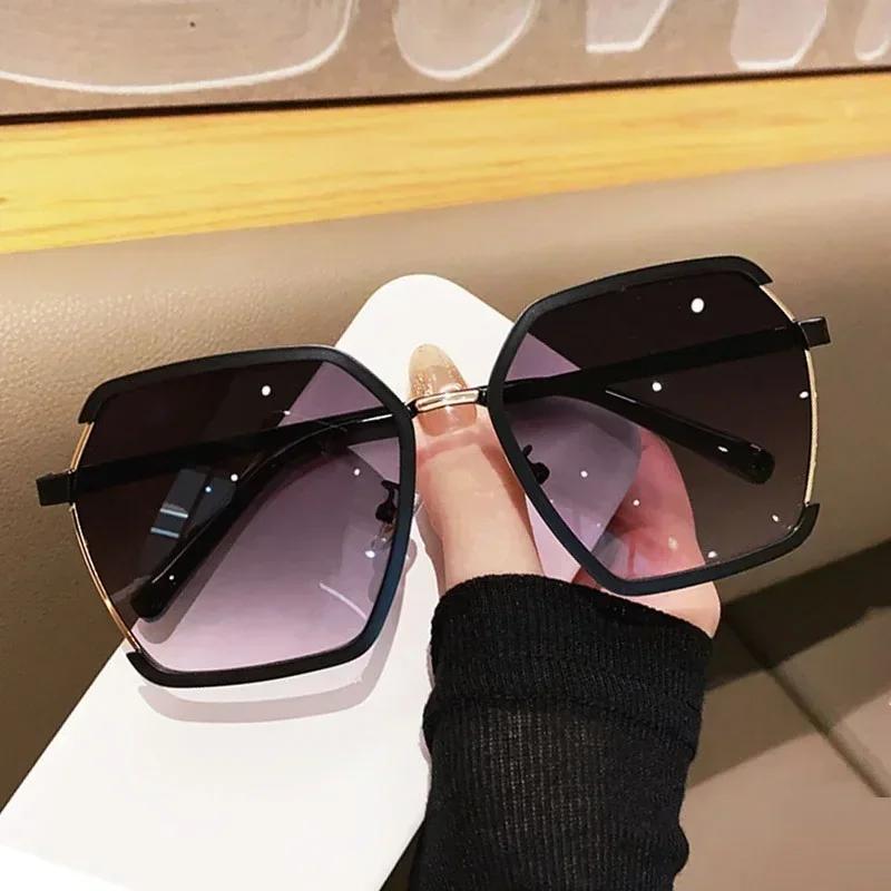 Square Sunglasses for Women Oversized White Tea Original Brand Design Sun Glasses Female Shades Travel Sunshade Lentes
