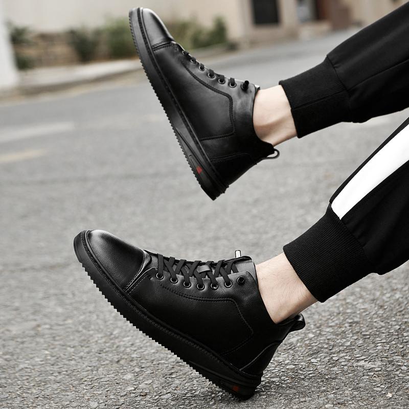 Fashion Men Boots 2024 New Mens Sneakers Classic High Top Male Comfortable Walking Shoe Genuine Leather Warm Winter Boots Men