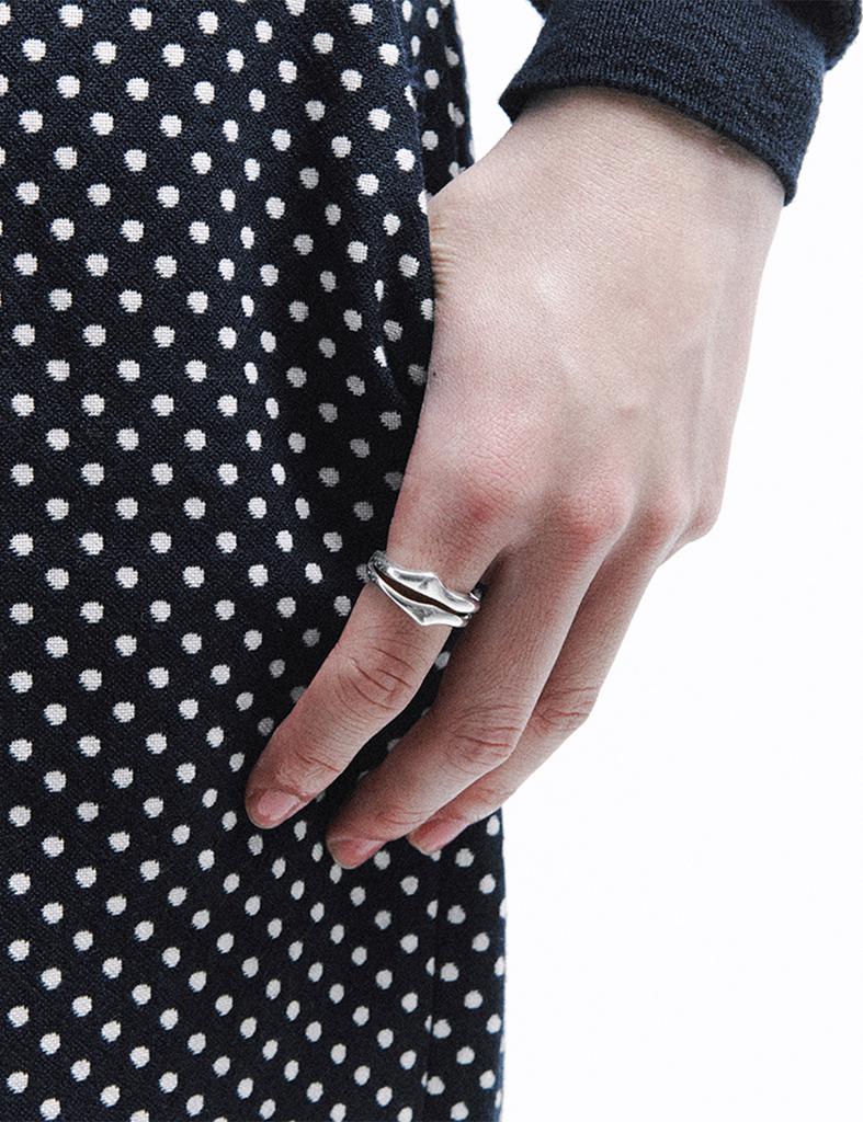 Yune Wavebind Ring_[Silver925]