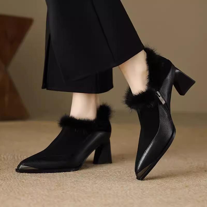 2025 Herbst und Winter neue Nerzhaar dicker Absatz weiche Oberfläche Samt tiefer Ausschnitt Einzelne Schuhe spitzer hoher Absatz vielseitig warm Damen Stiefeletten