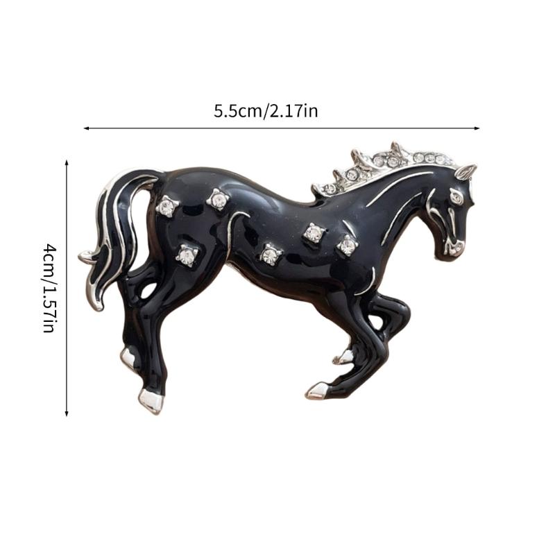 Elegant Running Horse Brooch Animal Inspired Design High Quality Alloy Metal Fashion Badge Accessory For All Genders