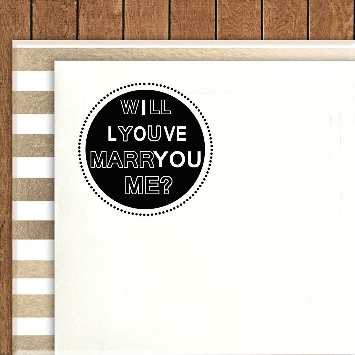 

Printtoo Round Выйдешь ли ты за меня замуж, и я люблю тебя 50 mm Diameter чёрный