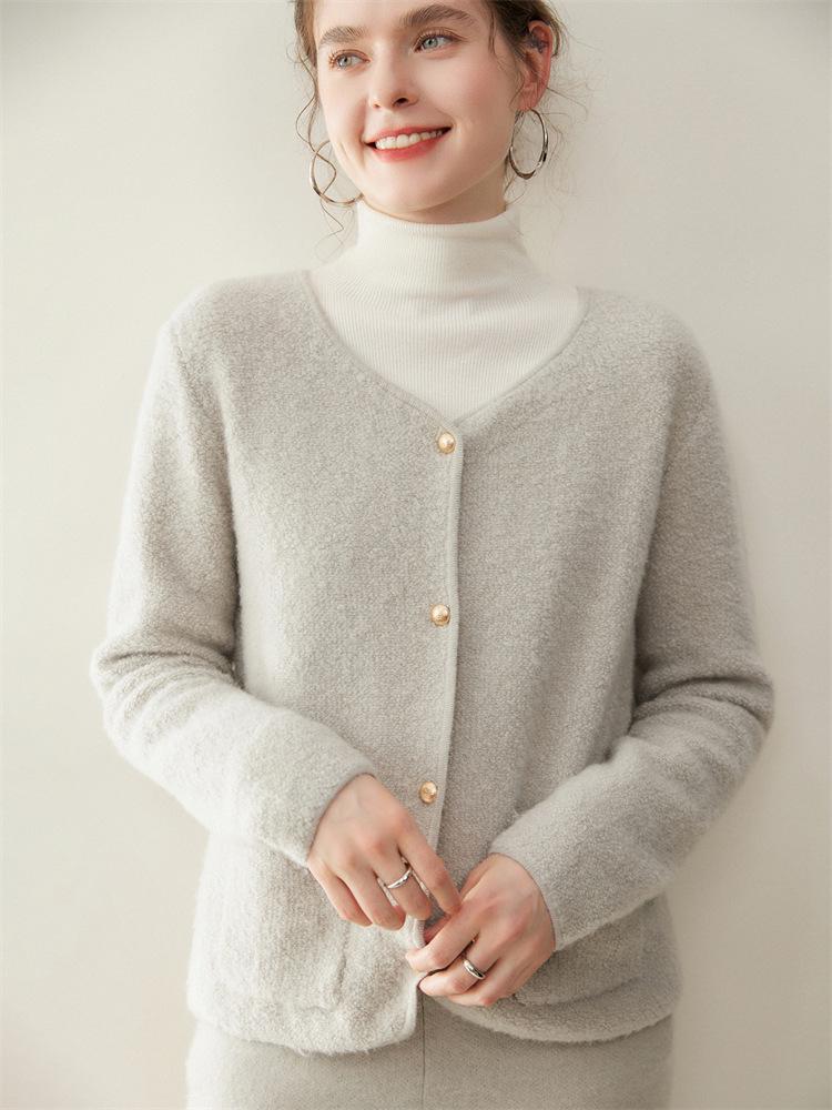Women's Cashmere Knit Cardigan Coat - Twelve Gauge, Single Breasted, Round Neck, Loose Fit, Autumn/Winter.