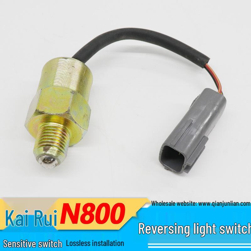 

Jiangling Kai Rui N800 Выключатель фонаря заднего хода Накладка КПП QJL/Qianjunlian