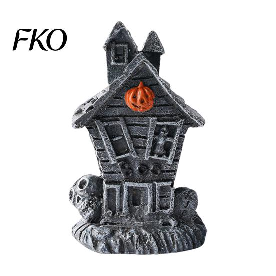 Halloween Desktop Decoration Haunted House Ornament, Resin Miniature, Dark Shape Festive Table Ornament with Skull Elements for Micro Landscape Party