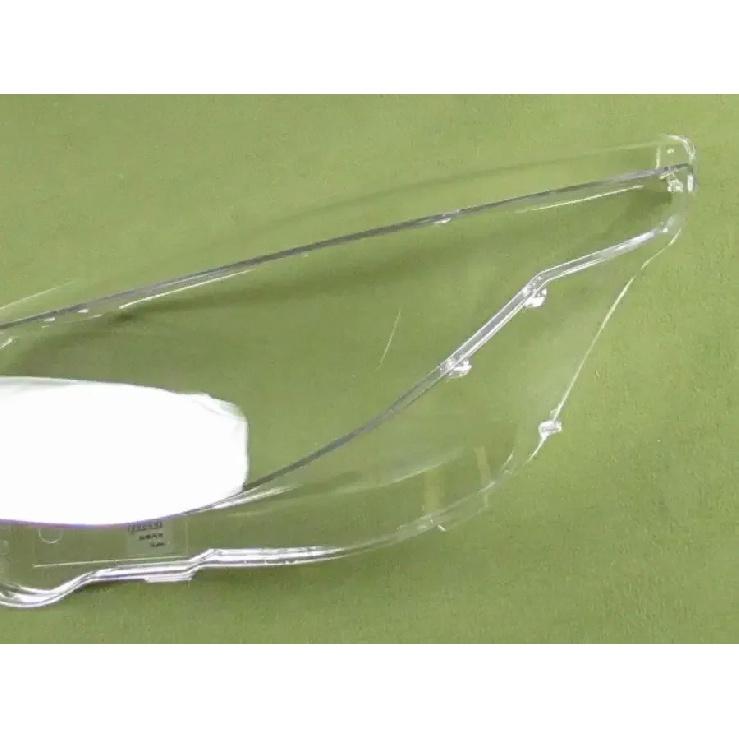 För 2004 2005 2006 2007 2008 2009 2010 BMW E60 E61 5-serien 520 523 525 530i Strålkastarglas Lampskärm Strålkastarskal Plexiglas