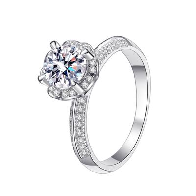 S925 Sterling Silver Ring Female 1ct Moissanite Wedding Ring Bouquet Carat Plated Pt950 Ring Engagement Ring Wedding Ring Gift for Girlfriend