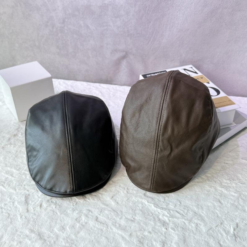 25 early autumn new leather forward hat women show a small face retro front and rear can wear solid color high quality tide