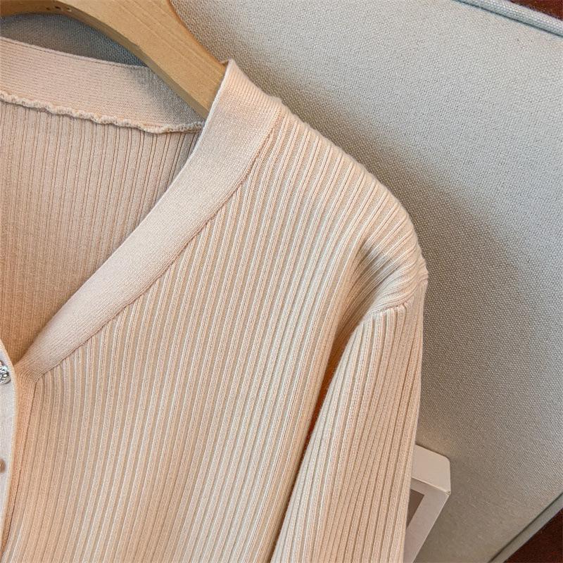 Damen Cardigan Pullover in Übergröße, Brustumfang 150/160 cm, Dicke Strickware.