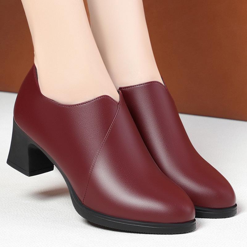 Women's Spring and Autumn Soft-soled Elegant Deep-cut Single Shoes, Comfortable PU Leather Shoes for Middle-aged and Elderly Mothers