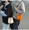 Unisexová lehká ležérní crossbody taška ve tvaru knedlíku pro dojíždění a venkovní aktivity