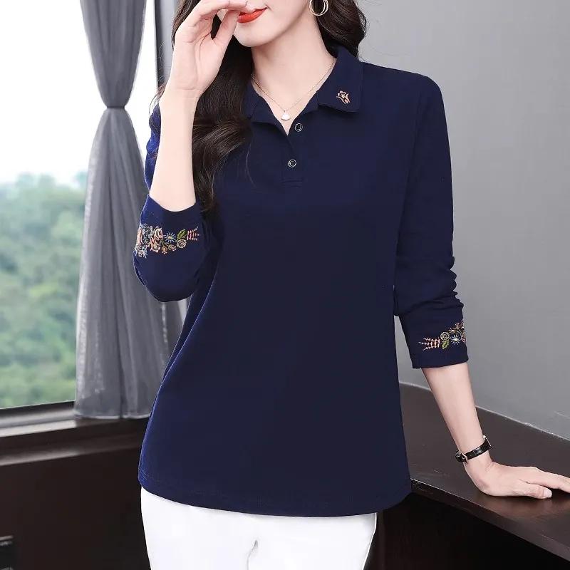 Women's Spring and Autumn Plus Long Sleeved Slimming T-shirt with Exquisite Design and Simple Base Polo Shirt