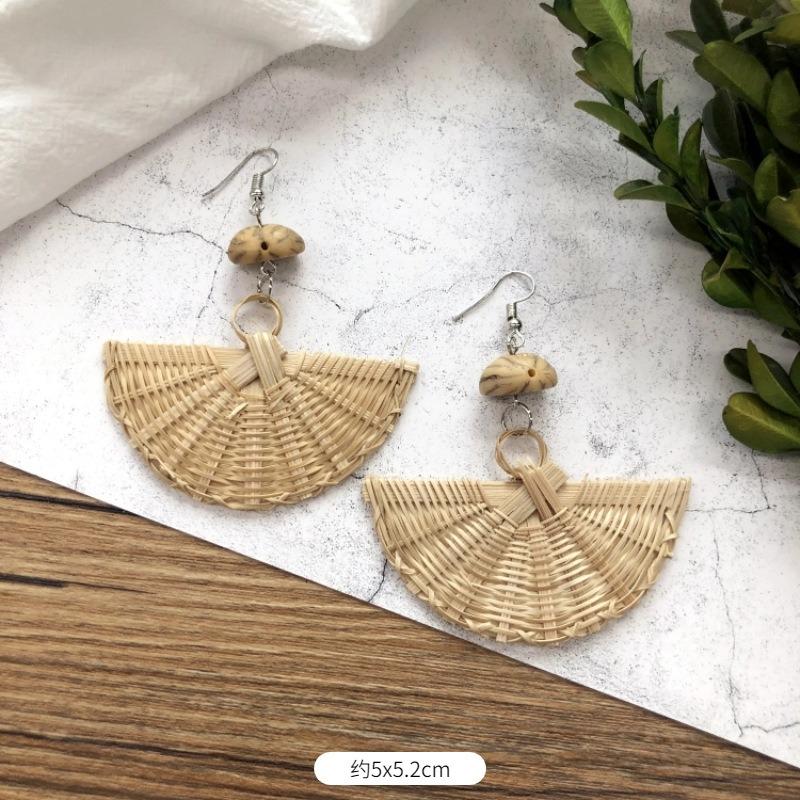 Vintage grass rattan woven handmade earrings bohemian vacation style stud earrings women's summer ear jewelry