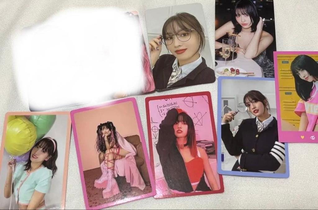 [USED] Formula of Love Momo TWICE 1st and 2nd Photos