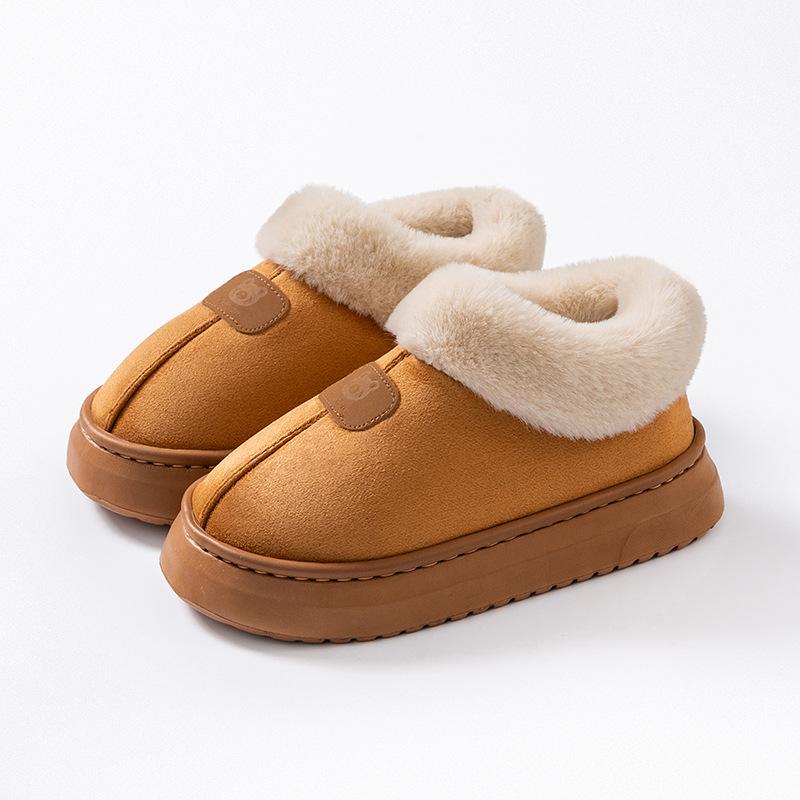 thick-soled bag and cotton slippers, plush cotton shoes for home use in autumn and winter, and couple warm snow boots when going out.