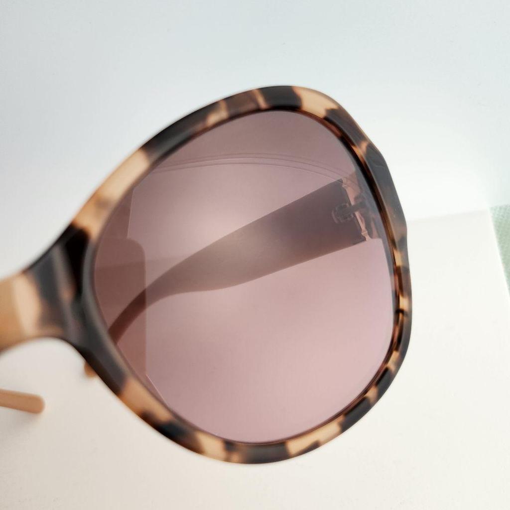 Used Tory Burch tortoiseshell sunglasses