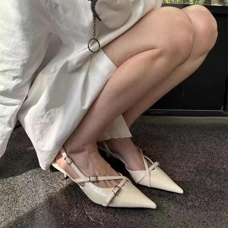 Temperament Stiletto Sandals Women Fashion Pointy Shallow Mouth Metal Belt Buckle Set Foot Non-slip High Heels