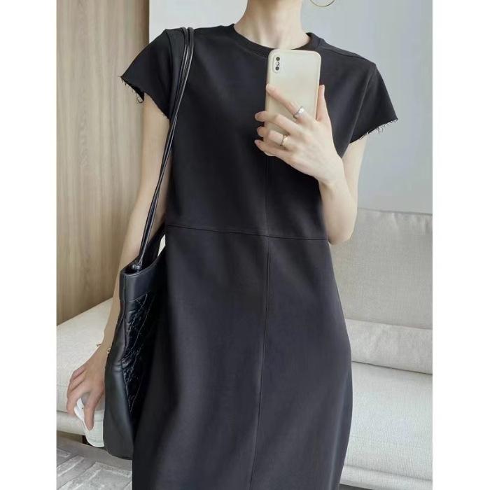 EADMO summer light luxury minimalist three-dimensional dividing line design sense rear split fork casual and thin long sweater dress