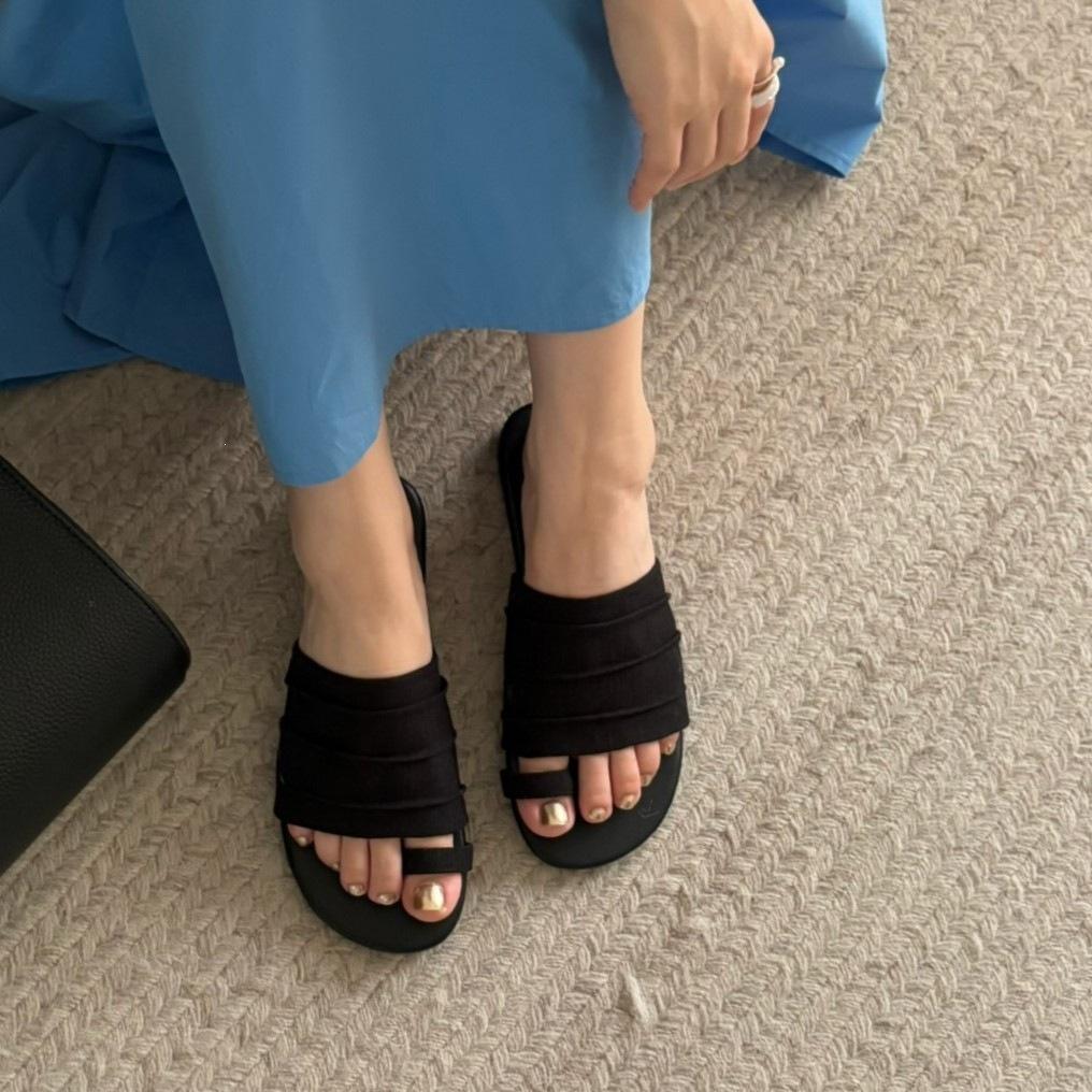 

Pleated Flat Bottom One-Word Toe Slippers Women S Summer Wear Retro Simple Holiday Beach 39