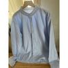 Camisa Masculina e Feminina Listrada Azul e Branco Gola Mandarim Oversized Manga Longa Casual Top Cardigan