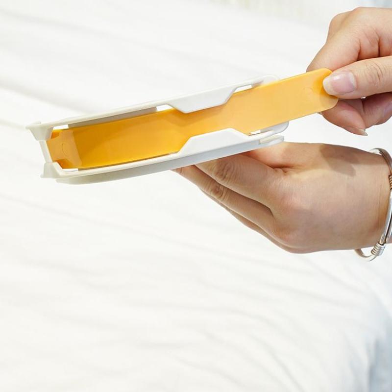 4 ks Klip pro upevnění prostěradla Upevňovač přehozu na postel Popruhy držáku přikrývky Neviditelné protiskluzové upevňovací zařízení Úchyty na prostěradlo
