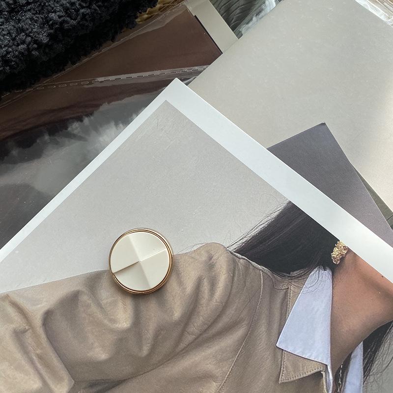 

Белые дизайнерские пуговицы для одежды, швейные аксессуары, одежда, DIY, товары для рукоделия, пальто, костюмы, винтажные большие металлические пуговицы 10 шт. 18MM