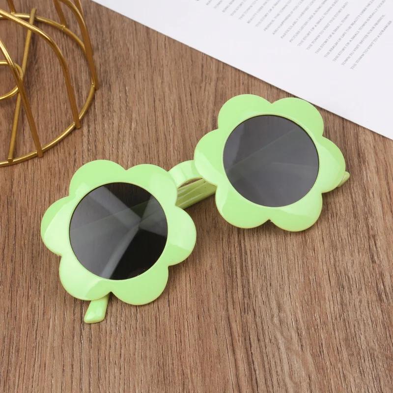 Girls Flower-Shaped Translucent Jelly Sunglasses UV Protection Kids Summer Eyewear Outdoor Party Lightweight Comfortable Toddler