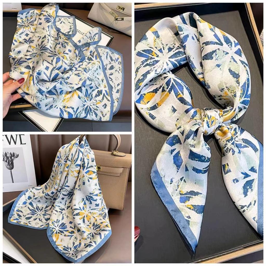 Eleganti Foulard di Seta da Donna Con Centinaia di Camicie, Assistenti di Volo, Decorazione Professionale, Protezione del Collo, Foulard, 70 Foulard Quadrati Piccoli.