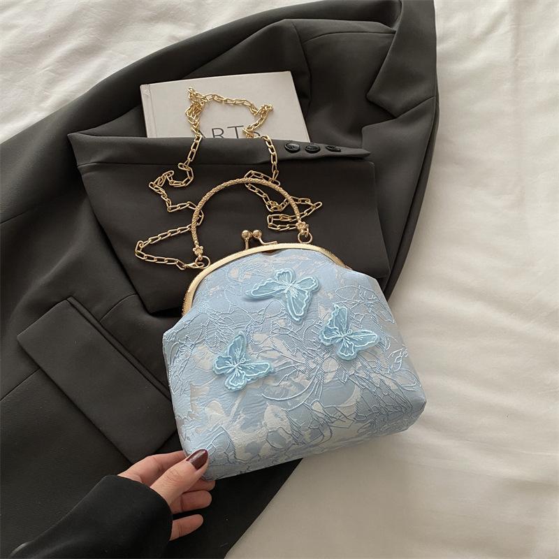 

Шанхайская Новая Весна Большая Вместимость Популярная в этом году новая повседневная однотонная 2025 зарубежный стиль на одно плечо подмышку тоут женская сумка синий