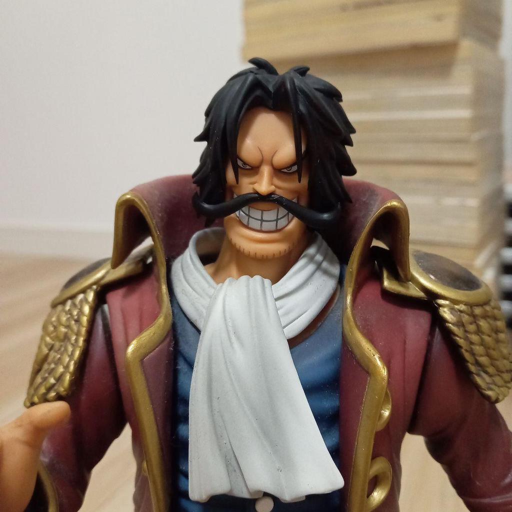 [USED] One Piece, Gol D. Roger Pop Figure