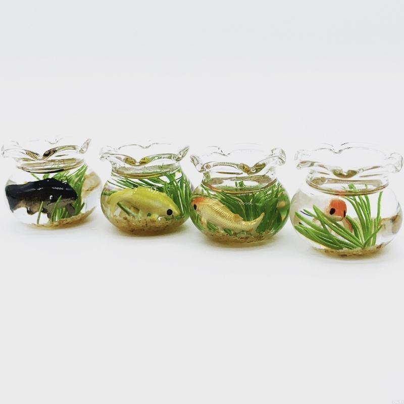 62KD Exquisite Mini Glass Fish Aquarium Scene Model for Dollhouse Collectors