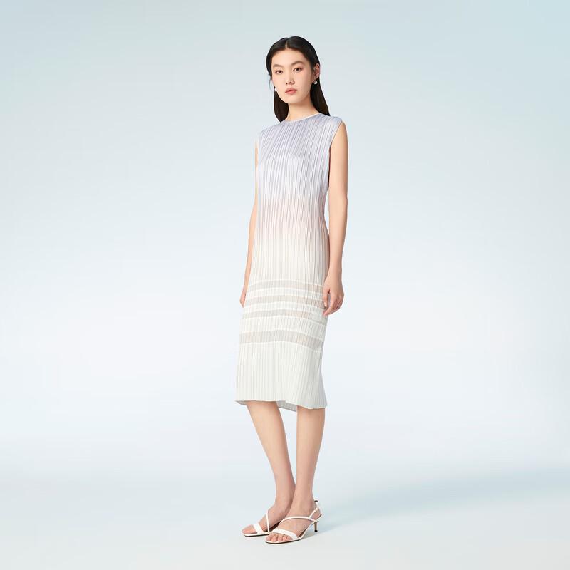 

OVVOVV Women s Gradient Print Pleated Sleeveless Mid-Length Dress XS