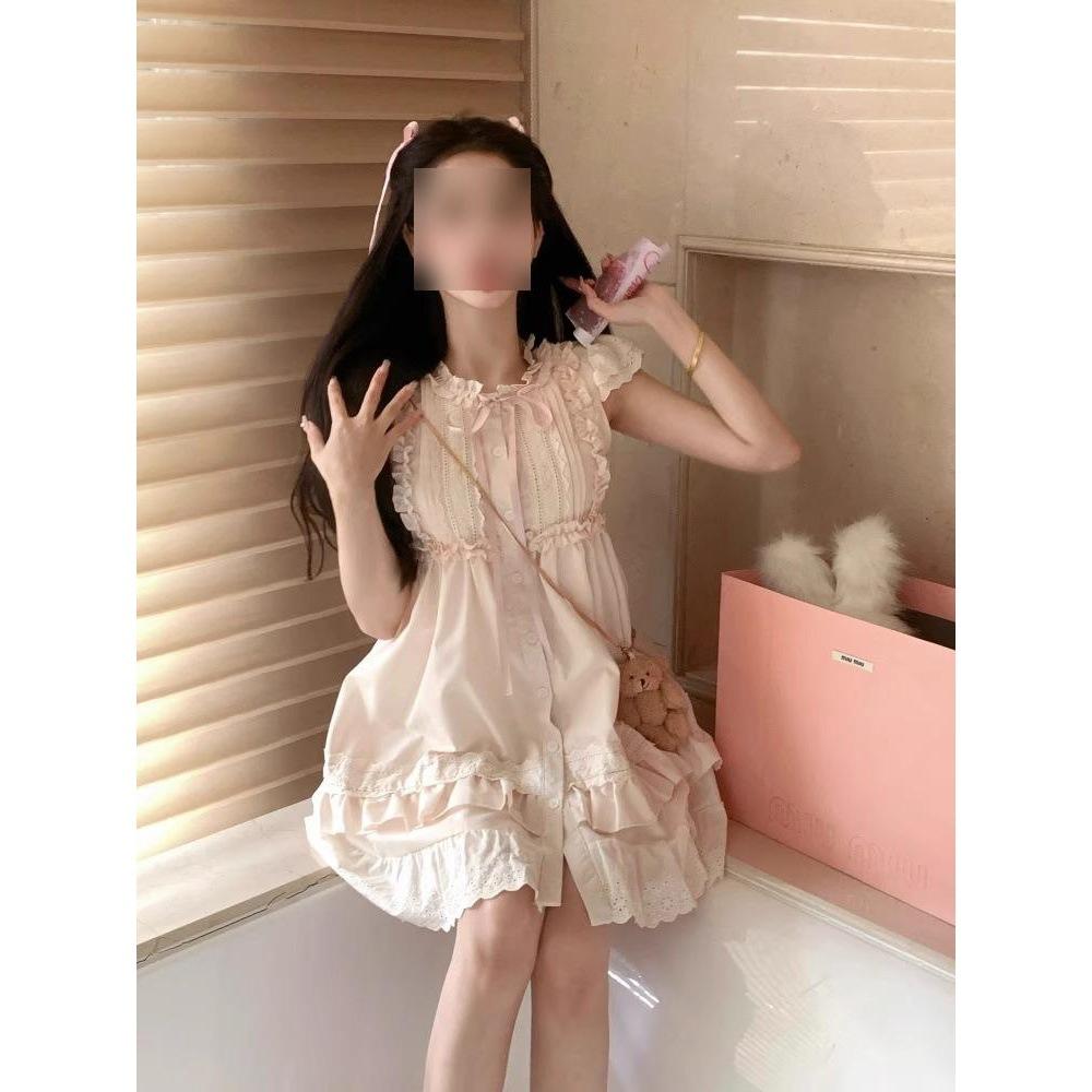 Cute and sweet little fly sleeve cake skirt dress female summer small man loose slimming A-line ruffled skirt