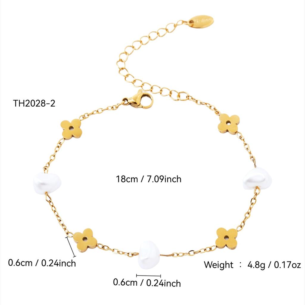 Fashion Elegant Temperament Light Luxury Stainless Steel 18K Gold-Plated Zircon Clover Necklace Bracelet Zircon Set Female